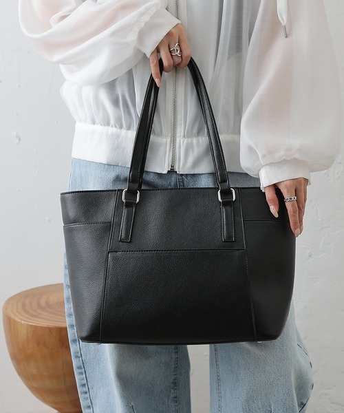 COLONY 2139（コロニートゥーワンスリーナイン）の「シュリンクA4トートバッグ（トートバッグ・レディース・ブラウン/ブラック・FREE）」の6枚目の写真