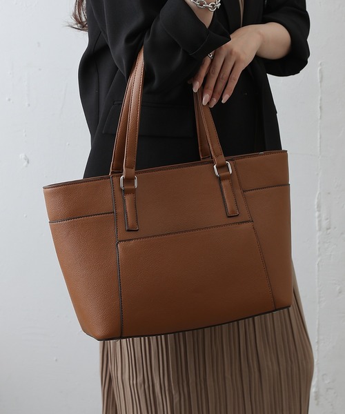 COLONY 2139（コロニートゥーワンスリーナイン）の「シュリンクA4トートバッグ（トートバッグ・レディース・ブラウン/ブラック・FREE）」の13枚目の写真