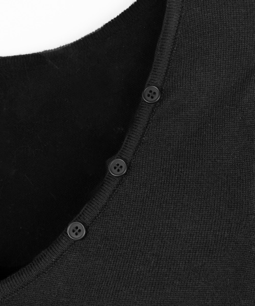 me+em select(ミームセレクト)の「※※【 3color 】Vネックスーパーフィットスリムシアーニット / V-neck super-fit slim sheer knit(ニット/セーター・レディース・アイボリー/ブラック/グレー・FREE)」の22枚目の写真