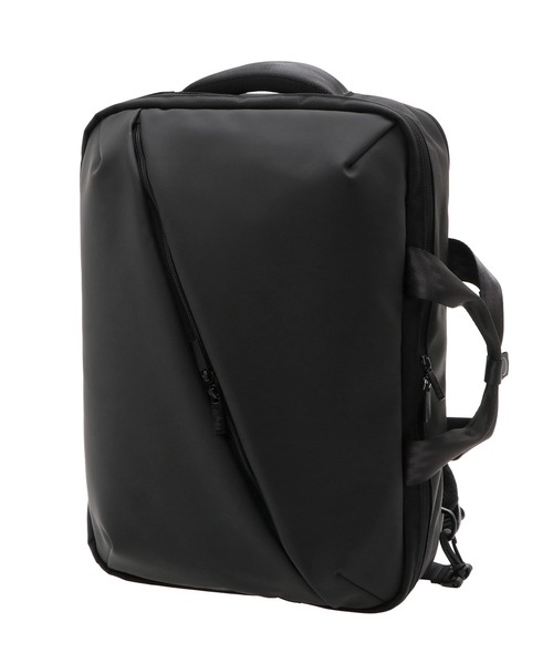 Manhattan Portage BLACK LABEL(マンハッタンポーテージ ブラックレーベル)の「LAGUARDIA BRIEFCASE VEG LEATHER(ビジネスバッグ・メンズ・ブラック・MEDIUM)」の1枚目の写真