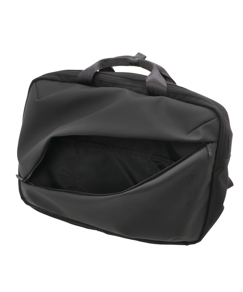 Manhattan Portage BLACK LABEL(マンハッタンポーテージ ブラックレーベル)の「LAGUARDIA BRIEFCASE VEG LEATHER(ビジネスバッグ・メンズ・ブラック・MEDIUM)」の7枚目の写真