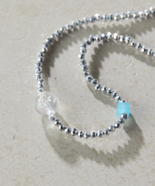 COLLAGE GALLARDAGALANTE(コラージュガリャルダガランテ)の「PAPILLONNER/シャイニービーズネックレス(ネックレス・レディース・シルバー・FREE)」の3枚目の写真