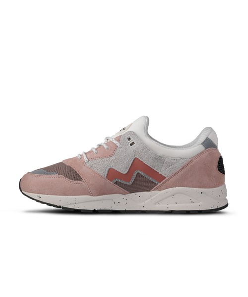 KARHU（カルフ）の「KARHU / “ARIA 95” スニーカー（スニーカー・レディース・ピンク系/レッド系/ライトブルー・7/6/8/5）」の9枚目の写真