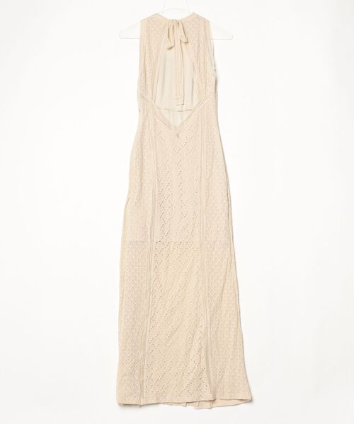 Guess（ゲス）の「LIZA Dress（ワンピース・レディース・ベージュ・X-SMALL/SMALL/MEDIUM/LARGE）」の3枚目の写真