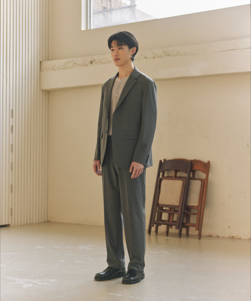 NONBLANK（ノンブランク）の「[夏]ハイクールセミオーバーフィットブレザー_MELANGE GREY（テーラードジャケット・メンズ・グレー・MEDIUM/LARGE/X-LARGE）」の13枚目の写真