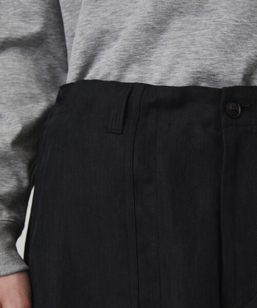 UNITED TOKYO（ユナイテッドトウキョウ）の「【数量限定】HEMP SUEDE ファティーグパラシュートPT　｜ＳＥＴＵＰ可能（その他パンツ・メンズ・ダークグレー/ブラック・1/2）」の13枚目の写真