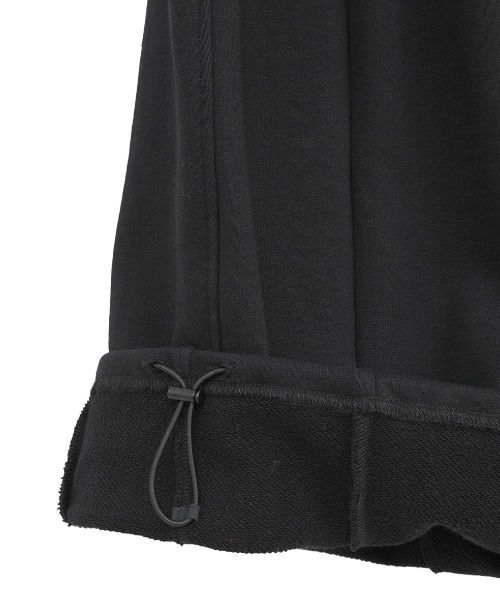 CLANE(クラネ)の「CLANE/クラネ/COCOON BULKY SWEAT PANTS(スウェットパンツ・レディース・グレー/ホワイト/ブラック・1)」の15枚目の写真