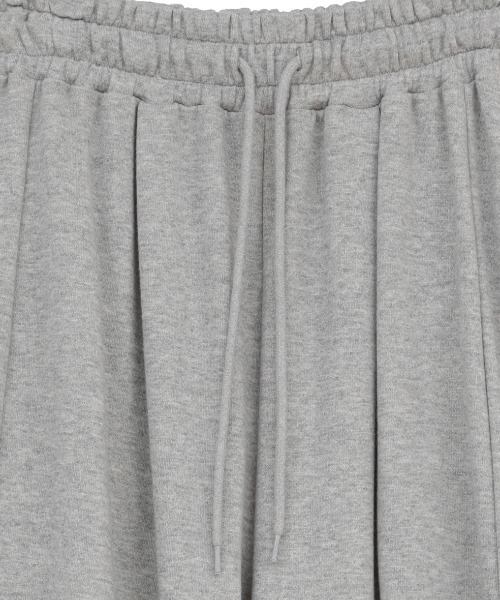 CLANE(クラネ)の「CLANE/クラネ/COCOON BULKY SWEAT PANTS(スウェットパンツ・レディース・グレー/ホワイト/ブラック・1)」の19枚目の写真