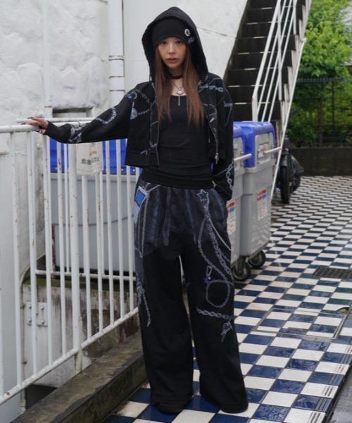 ROYAL FLASH(ロイヤルフラッシュ)の「MITSUKI/ミツキ/Mitsuki Printed Hoodie(パーカー・レディース・ブラック/カーキ・F)」の8枚目の写真