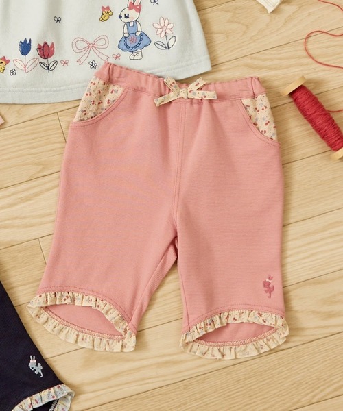 KP(ケーピー)の「SZ天竺 5分丈フリルパンツ(その他パンツ・キッズ・ネイビー/ピンク・90cm/100cm/80cm)」の1枚目の写真
