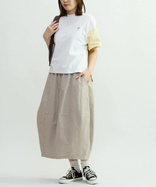 CONVERSE TOKYO（コンバーストウキョウ）の「COLOR SWITCHING TEE（Tシャツ/カットソー・レディース・ホワイト/ボルドー・FREE）」の11枚目の写真