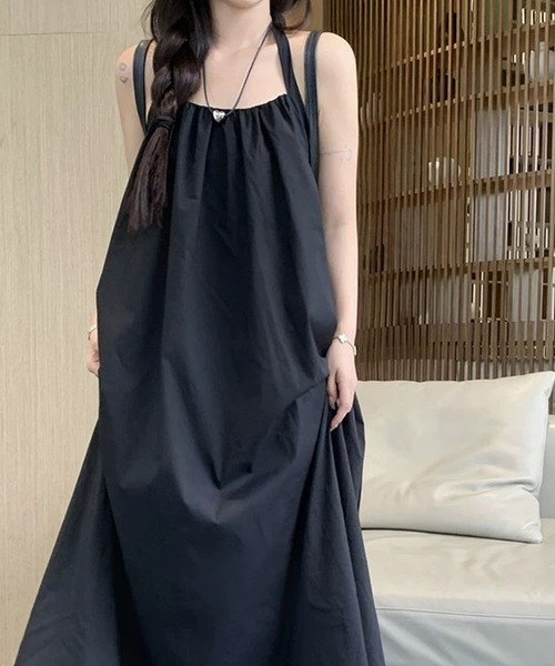 shopnikoniko(ショップニコニコ)の「ワンピース 夏 ロング丈 バックオープン ホルターネック ロングワンピース(ワンピース・レディース・ホワイト/ブラック・フリー)」の7枚目の写真