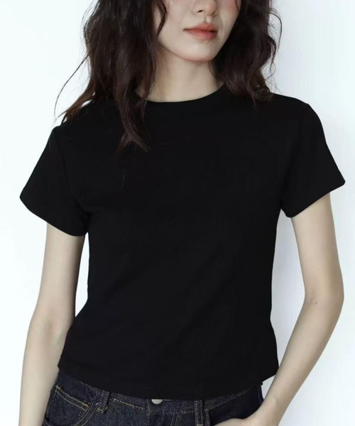 GEMEDA(ジェメダ)の「クルーネック コンパクトTシャツ(Tシャツ/カットソー・レディース・ブラック/ホワイト・M)」の9枚目の写真