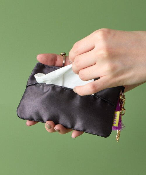 BIRTHDAY BAR(バースデイバー)の「【MYUUA】ティッシュポーチ(ポーチ・レディース・イエロー/ブルー/ブラック・0)」の11枚目の写真