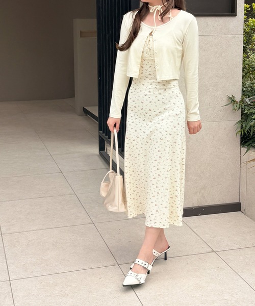 frunco(フランコ)の「小花柄ロングキャミワンピース×カーディガンセット(ワンピース・レディース・アイボリー/ブラック/ネイビー・FREE)」の17枚目の写真