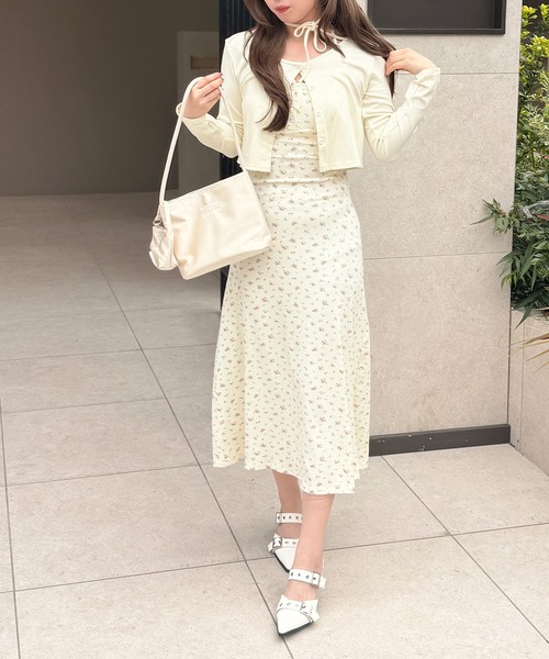 frunco(フランコ)の「小花柄ロングキャミワンピース×カーディガンセット(ワンピース・レディース・アイボリー/ブラック/ネイビー・FREE)」の19枚目の写真