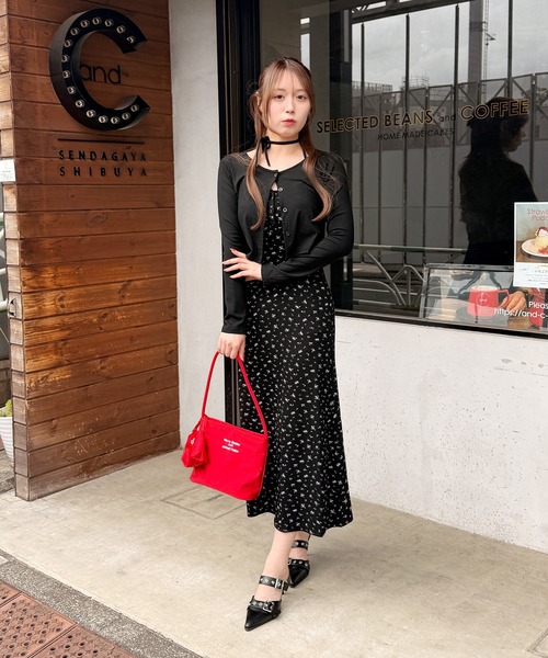 frunco(フランコ)の「小花柄ロングキャミワンピース×カーディガンセット(ワンピース・レディース・アイボリー/ブラック/ネイビー・FREE)」の22枚目の写真