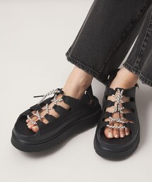 国内EXCLUSIVE】＜UGG＞ ウィメンズ ゴールデングロウ サンダル