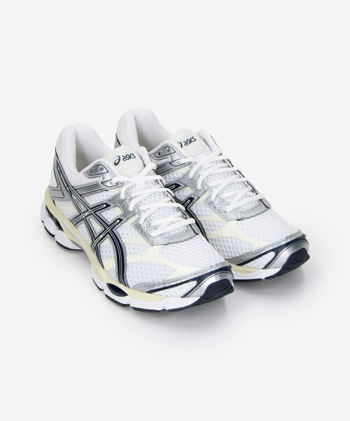 ASICS（アシックス）の「ASICS | GEL-CUMULUS 16 MEN（スニーカー・メンズ・ホワイト系その他・25.5/27.5/27/26/26.5）」の5枚目の写真