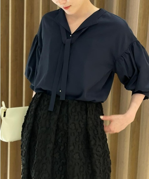 【新品】allureville　シャセパフスリーブブラウス　ネイビー セール】シャセパフスリーブブラウス（シャツ/ブラウス）｜allureville