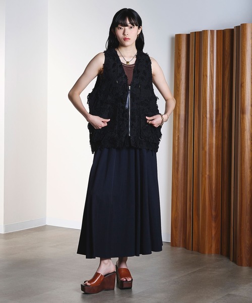ROSE BUD(ローズバッド)の「(CREOLME)GATHER AND FLARE SKIRT(スカート・レディース・ベージュ/ネイビー・S/M)」の7枚目の写真