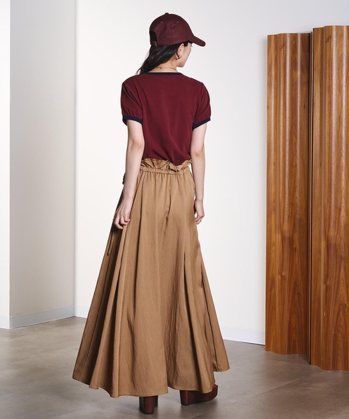 ROSE BUD(ローズバッド)の「(CREOLME)GATHER AND FLARE SKIRT(スカート・レディース・ベージュ/ネイビー・S/M)」の18枚目の写真