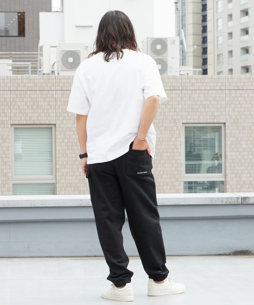 ALOHA BLUE(アロハブルー)の「ALOHA BLUE / アロハブルー ストレート スウェット カーゴパンツ 無地 秋 秋服 2026年秋冬(カーゴパンツ・メンズ・ブラック・S/M)」の13枚目の写真