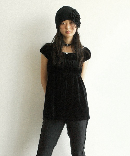 igi(イジ)の「VELOUR SHIRRED TOP / ベロアシャーリングトップス(Tシャツ/カットソー・レディース・グリーン/ブラック・FREE)」の19枚目の写真