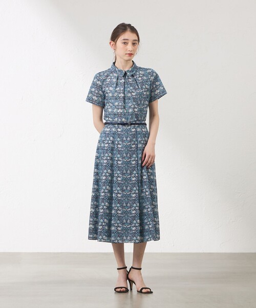 amaca(アマカ)の「【LIBERTY】ORCHARD プルオーバーブラウス(シャツ/ブラウス・レディース・ダークネイビー/オフホワイト・38/40)」の6枚目の写真