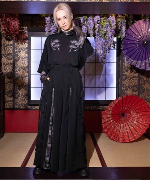REZEN(リゼン)の「彼岸花刺繍半袖シャツ(シャツ/ブラウス・メンズ・ブルーパープル/ライトグレー/イエロー/ローズ・MEDIUM/LARGE)」の8枚目の写真