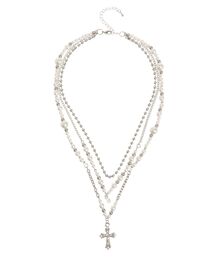 EVRIS（エヴリス）の「CROSS PEARL 3連 ネックレス（ネックレス）」