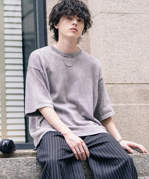 Rocky Monroe(ロッキーモンロー)の「オーバーサイズ ヴィンテージ加工クルーネック半袖サマーニットTシャツ(ニット/セーター・メンズ・チャコール/ベージュ/ワイン/ブラック・M/XL/L)」の3枚目の写真