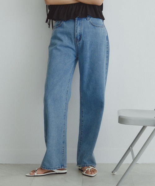 DRWCYS(ドロシーズ)の「【2サイズ展開】ストレートワイドデニムパンツ(デニムパンツ・レディース・ブルー/ライトブルー・SMALL/MEDIUM)」の15枚目の写真