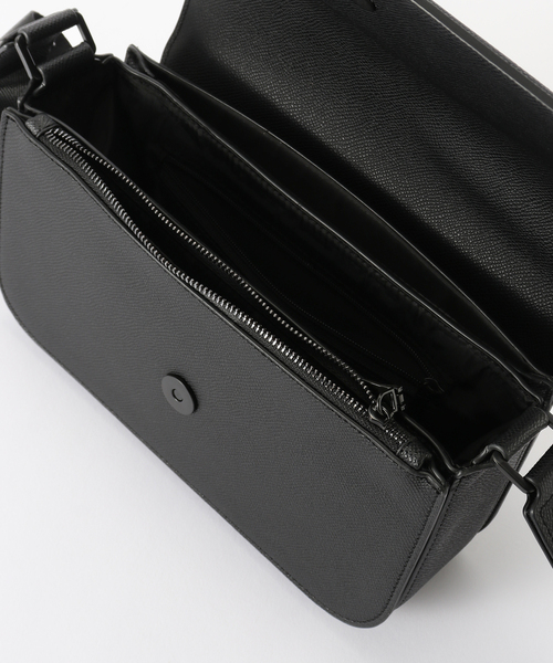B.C STOCK(ベーセーストック)の「fellowww / フェロー CROSSBODY BAG(クラッチバッグ・メンズ・ブラック・FREE)」の6枚目の写真