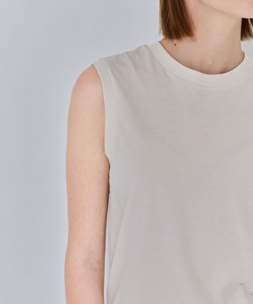 ATON(エイトン)の「【ATON/エイトン】FRESCA NUBUCK REGULAR FIT TANKTOP/ヌバックレギュラーフィットタンクトップ(Tシャツ/カットソー・レディース・ベージュ/チャコールグレー/オフホワイト・2/1)」の5枚目の写真