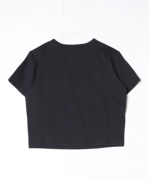 NEW BALANCE(ニューバランス)の「ファンクショナルショートスリーブTシャツ(Tシャツ/カットソー・レディース・ブラック・X-LARGE/LARGE/MEDIUM/SMALL)」の4枚目の写真