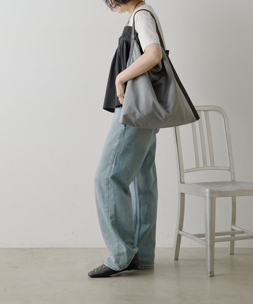 ear PAPILLONNER（イアパピヨネ）の「【kawa-kawa(カワカワ)】NO1562 stripeワンショルダーバッグ（トートバッグ・レディース・ブラック/グレー・FREE）」の20枚目の写真