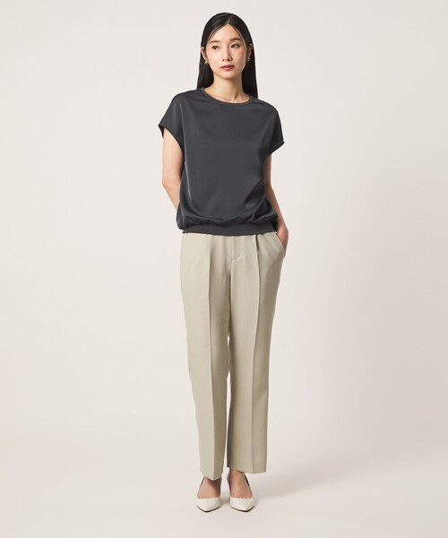 A DAY IN THE LIFE UNITED ARROWS(アデイインザライフユナイテッドアローズ)の「ヴィンテージサテン Tブラウス ‐接触冷感‐ <A DAY IN THE LIFE>(シャツ/ブラウス・レディース・ダークグレー/ナチュラル・FREE)」の4枚目の写真