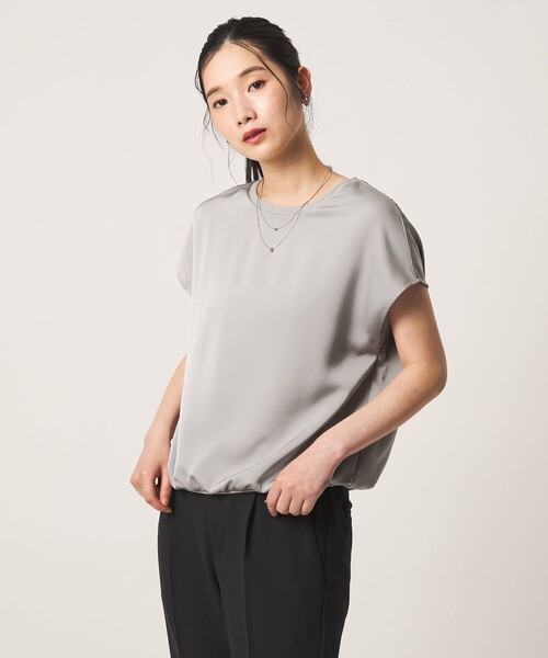 A DAY IN THE LIFE UNITED ARROWS(アデイインザライフユナイテッドアローズ)の「ヴィンテージサテン Tブラウス ‐接触冷感‐ <A DAY IN THE LIFE>(シャツ/ブラウス・レディース・ダークグレー/ナチュラル・FREE)」の5枚目の写真