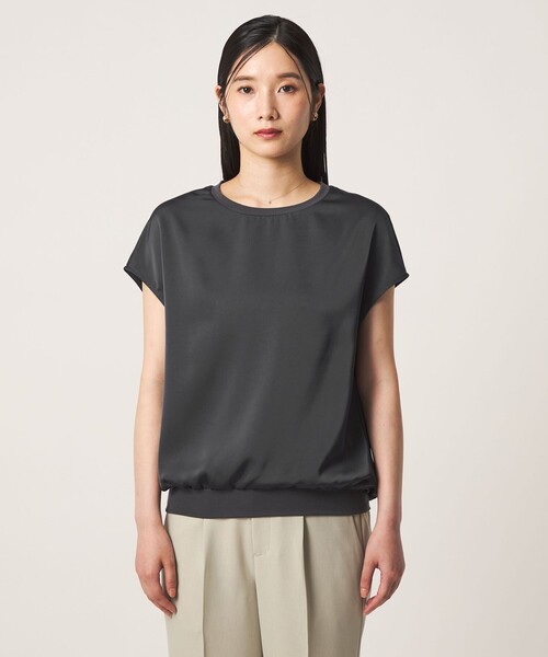 A DAY IN THE LIFE UNITED ARROWS(アデイインザライフユナイテッドアローズ)の「ヴィンテージサテン Tブラウス ‐接触冷感‐ <A DAY IN THE LIFE>(シャツ/ブラウス・レディース・ダークグレー/ナチュラル・FREE)」の7枚目の写真