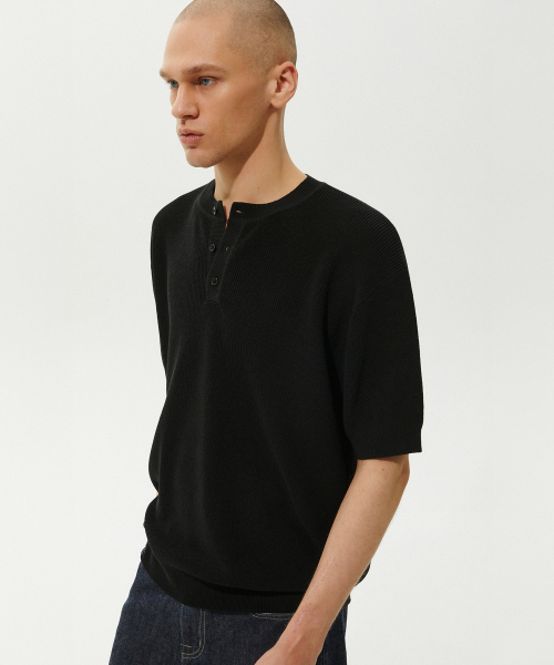 PLAC（プラック）の「リングヘンリーネック半袖ニットブラック（Tシャツ/カットソー・メンズ・その他・MEDIUM/LARGE）」の5枚目の写真