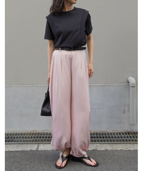 Re:EDIT（リエディ）の「[UVカット][接触冷感][シワになりにくい]ショルダータック半袖Ｔシャツ（Tシャツ/カットソー・レディース・ブラック/ホワイト/チャコールグレー・LARGE/MEDIUM）」の12枚目の写真