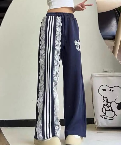SHOUYO(ショウヨウ)の「【2color】サイドレース×リボン刺繍ラインワイドスウェットパンツ / 韓国バレエコアボトム(その他パンツ・レディース・ブラック/ネイビー・M)」の10枚目の写真