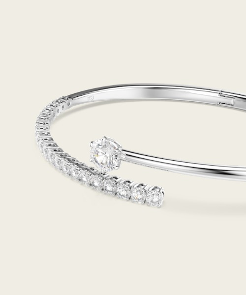 SWAROVSKI（スワロフスキー）の「【公式】【スワロフスキー】Matrix バングル, ラウンドカット, ホワイト, ロジウム・プレーティング（ブレスレット・レディース・シルバー系・S）」の3枚目の写真