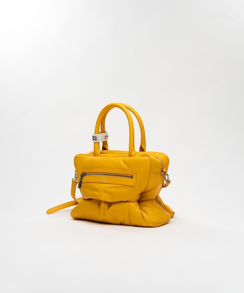 Maison MIHARA YASUHIRO(メゾンミハラヤスヒロ)の「"PUCKER" Puffer Square Bag(ショルダーバッグ・レディース・ブラック・FREE)」の12枚目の写真