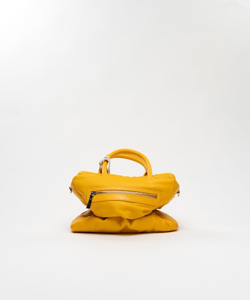 Maison MIHARA YASUHIRO(メゾンミハラヤスヒロ)の「"PUCKER" Puffer Square Bag(ショルダーバッグ・レディース・ブラック・FREE)」の13枚目の写真