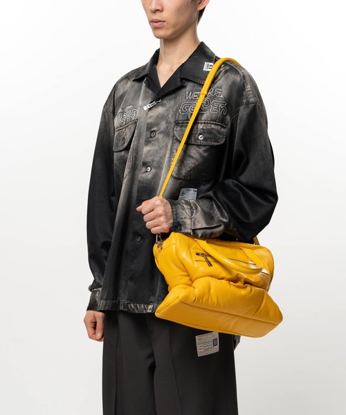 Maison MIHARA YASUHIRO(メゾンミハラヤスヒロ)の「"PUCKER" Puffer Square Bag(ショルダーバッグ・レディース・ブラック・FREE)」の19枚目の写真