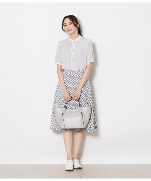 NEWYORKER（ニューヨーカー）の「ジオメトリックプリント フレアスカート（スカート・レディース・ネイビー/ホワイト・MEDIUM/LARGE）」の6枚目の写真