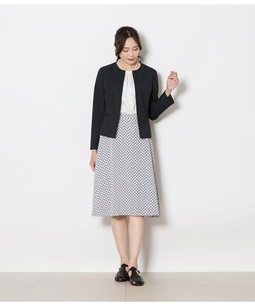 NEWYORKER（ニューヨーカー）の「ジオメトリックプリント フレアスカート（スカート・レディース・ネイビー/ホワイト・MEDIUM/LARGE）」の7枚目の写真