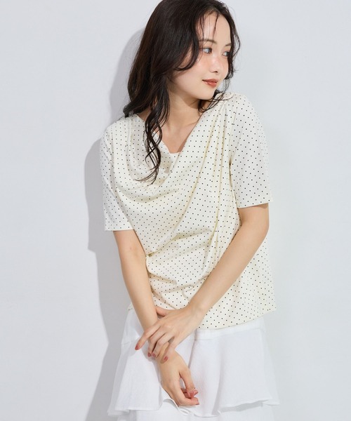 mysty woman(ミスティウーマン)の「ドレープカットソー半袖 1049038(Tシャツ/カットソー・レディース・ホワイト系その他/ブラウン/オフホワイト・FREE)」の13枚目の写真